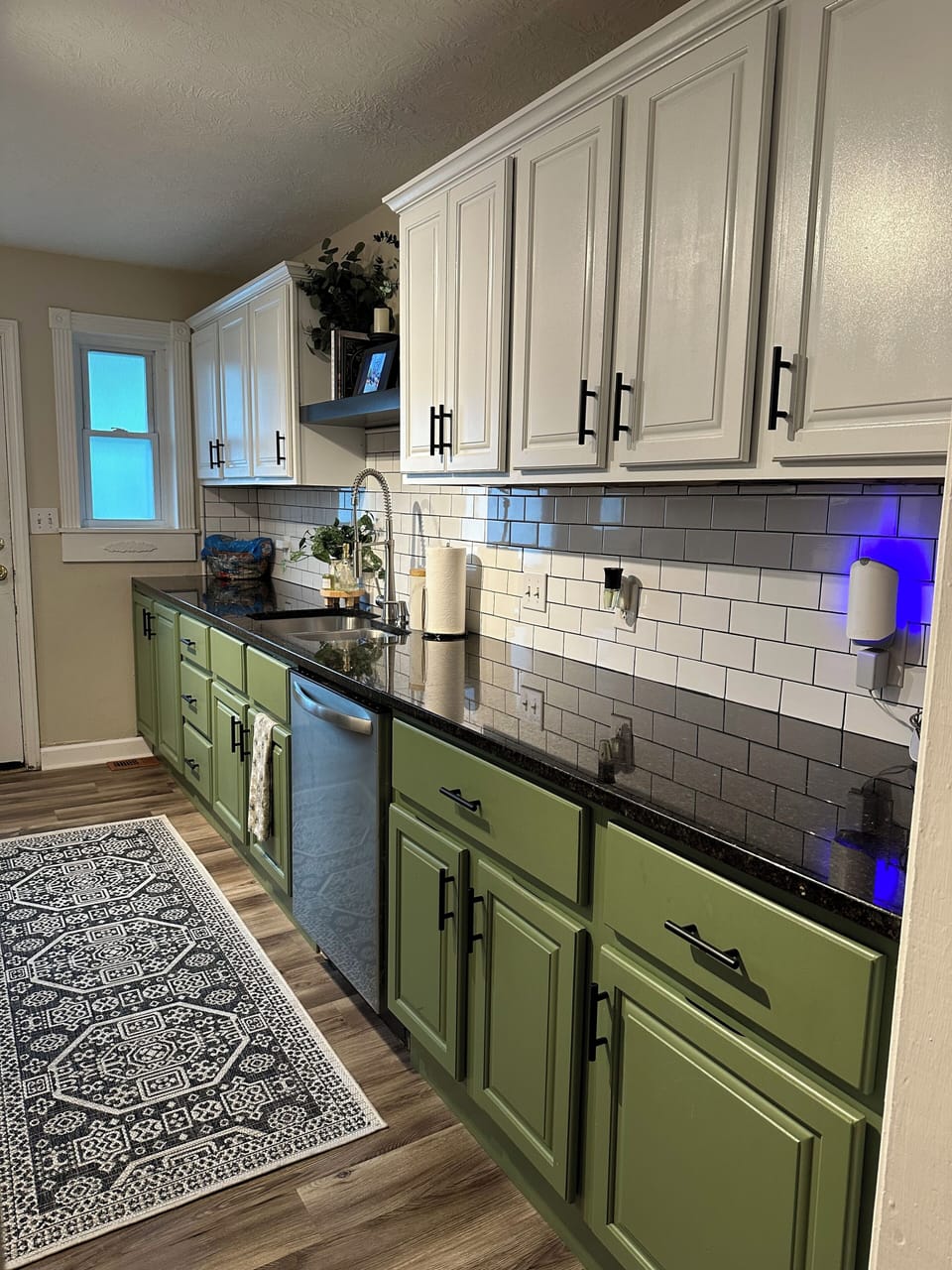 Kitchen has direct access to the pool area- go outside for some sunny vibes! 