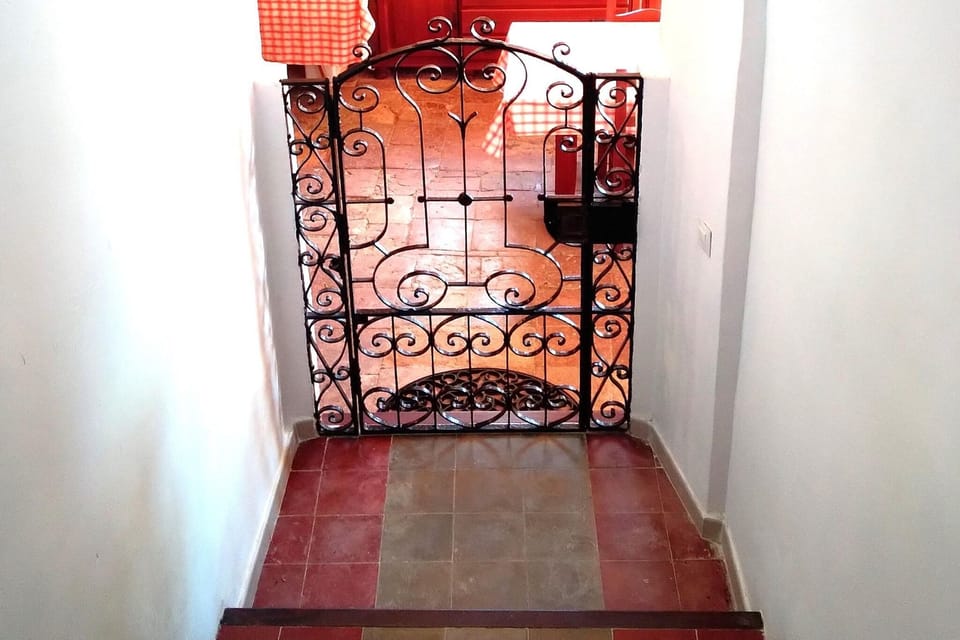 Entrance / Reception