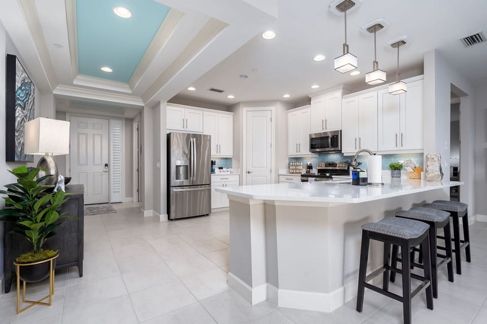 Perfecting Entertaining Area with Large Center Island