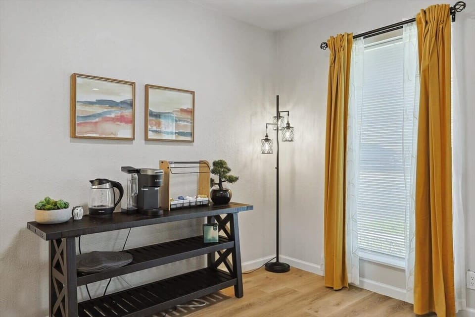 But first, coffee! We know how important it is to start every morning off on the right foot which is why we’ve included this complimentary coffee bar. Enjoy!