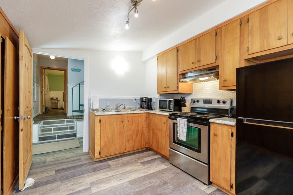 Full Kitchen