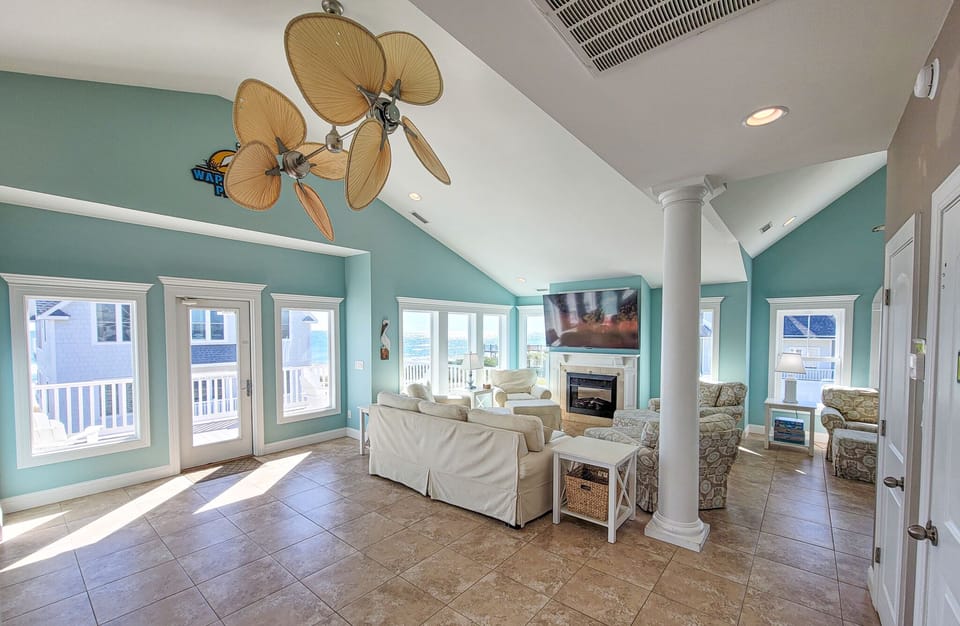 Living Area-016