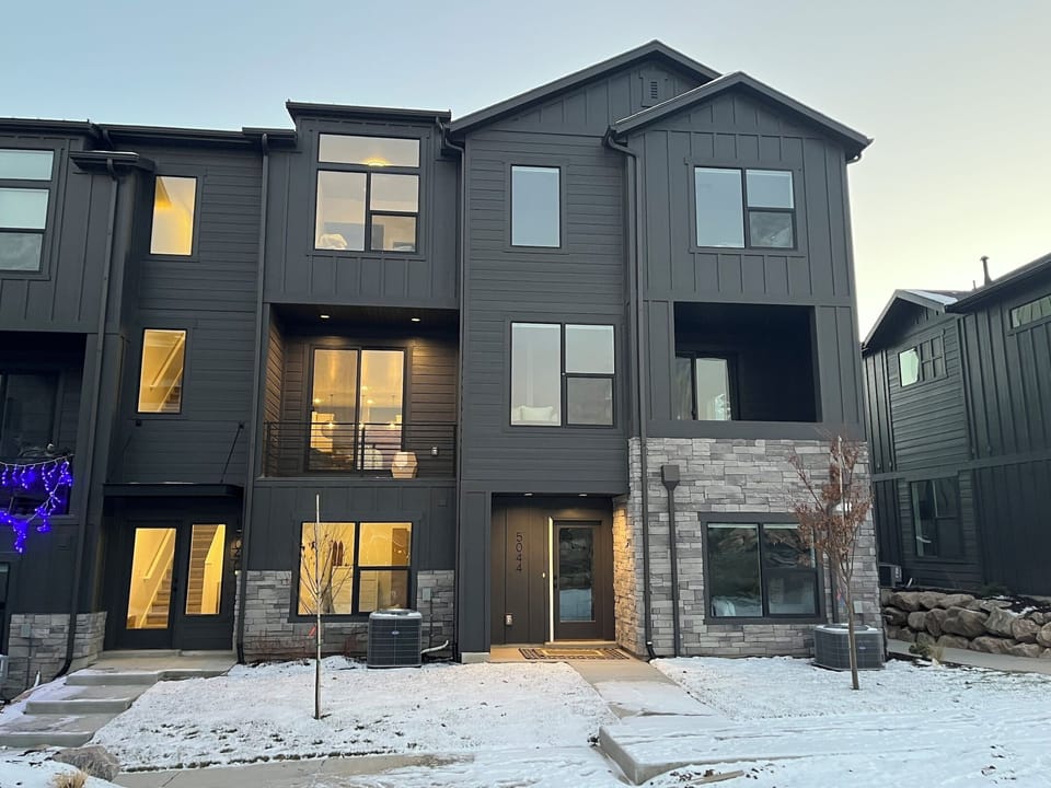 Condo Exterior is right overlooking courtyard and mountains