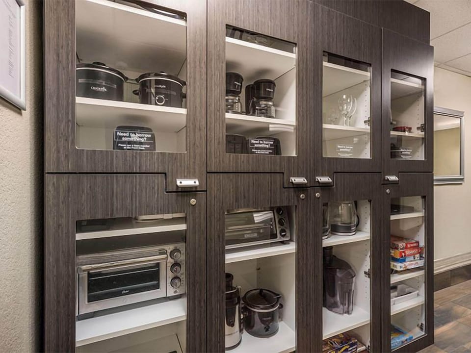 Grab handy extras anytime from the well-stocked guest pantry.
