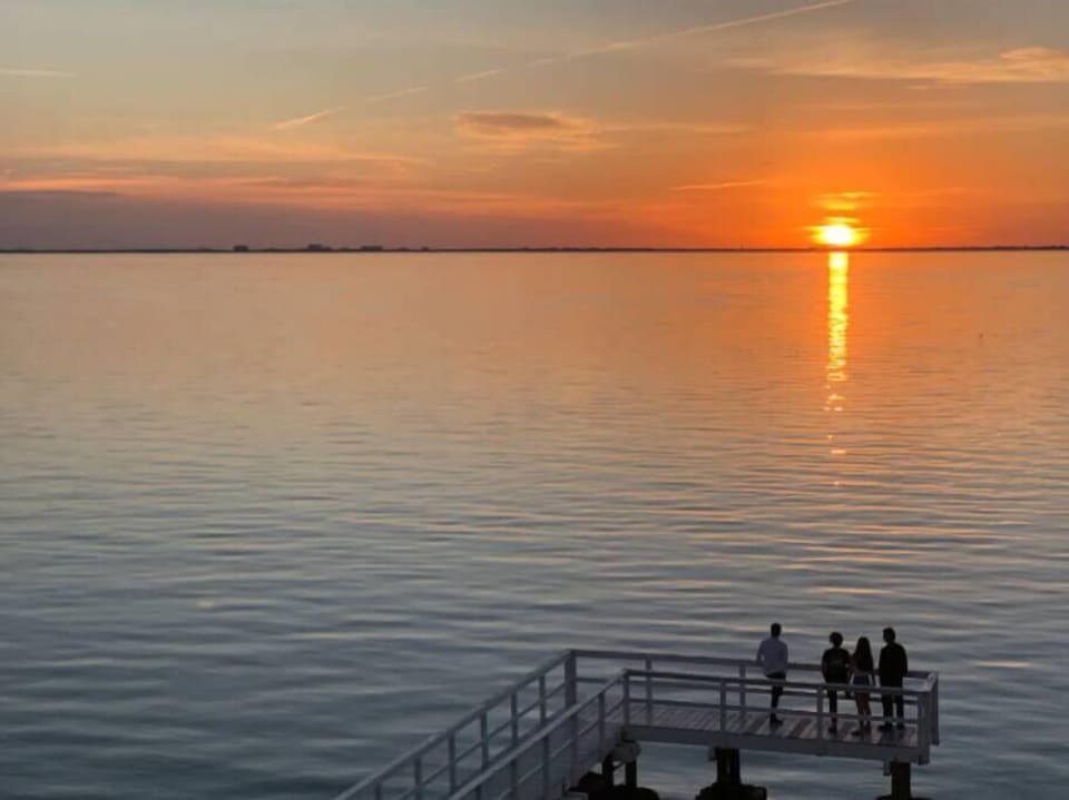 See the natural beauty of this spot.
