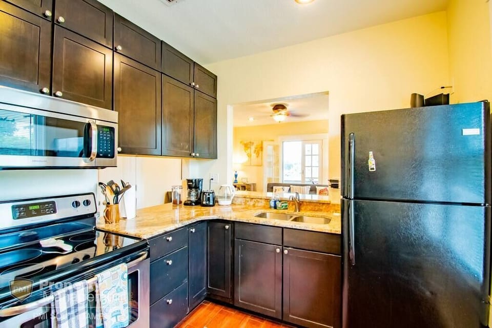 A classy kitchen with all the latest conveniences.
