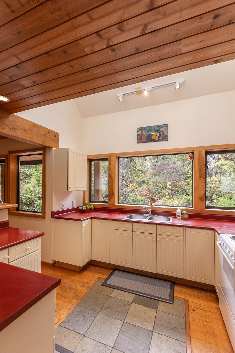 Spacious  kitchen