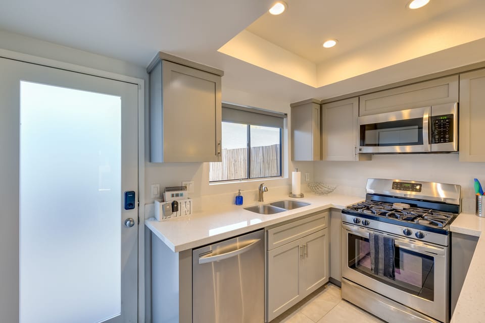 Kitchen | Dishwasher | Coffee Maker | Toaster | Air Fryer | Microwave