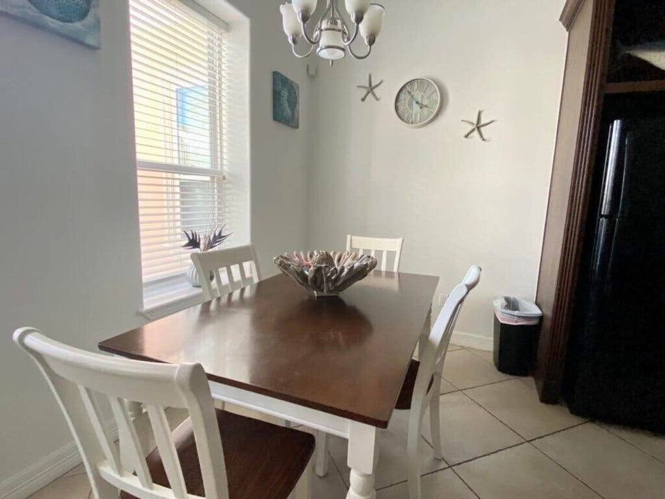 Kitchen Table