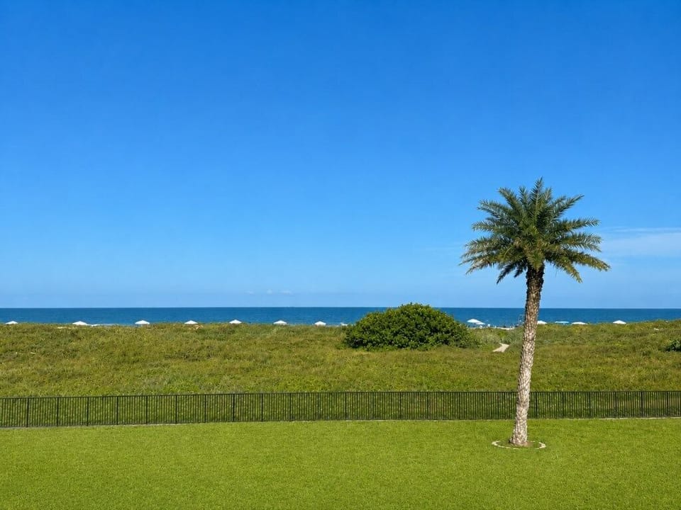 BalconyBeachView
