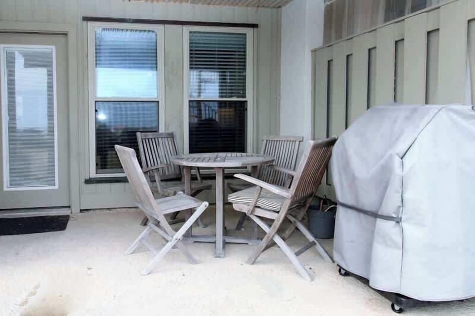 Patio Table and Grill