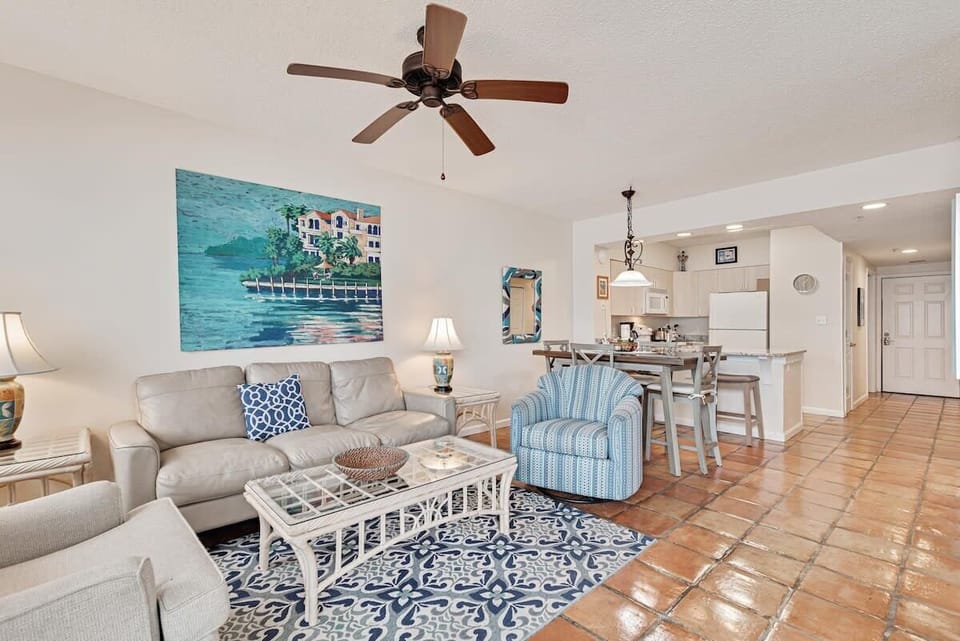 Open floor plan 