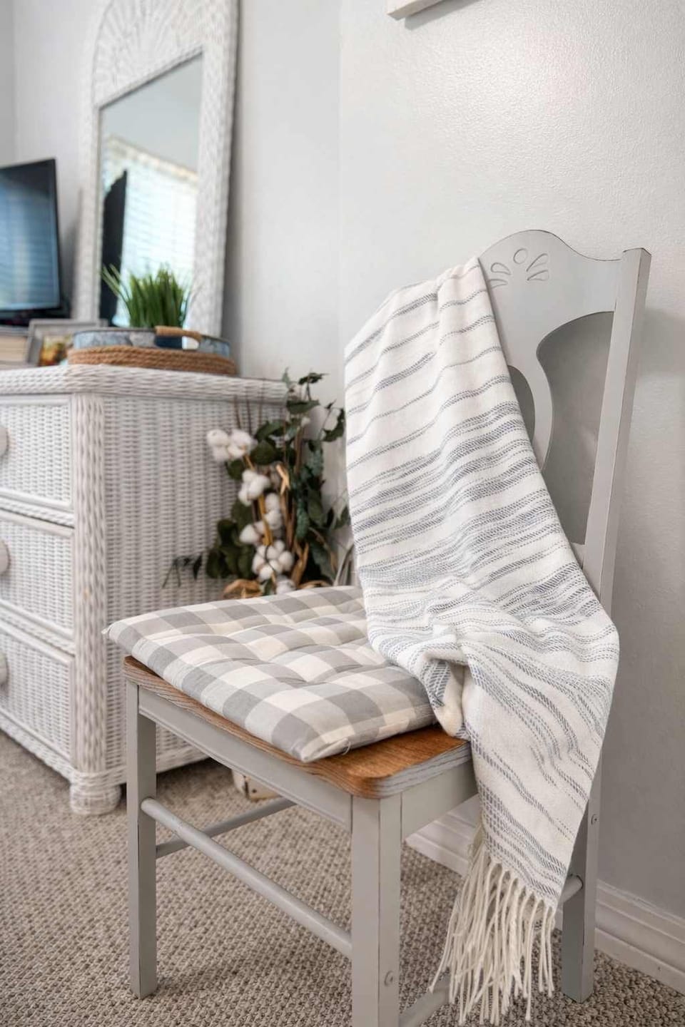 Accent Chair in Primary 