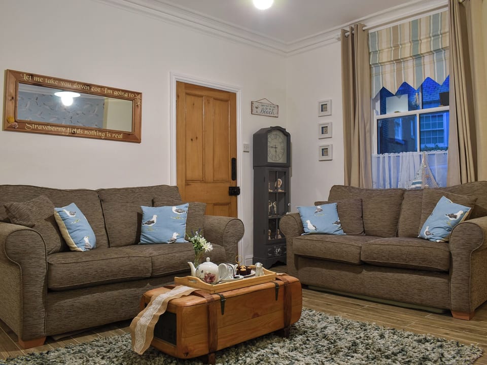 Living area | Strawberry Fields, Whitby
