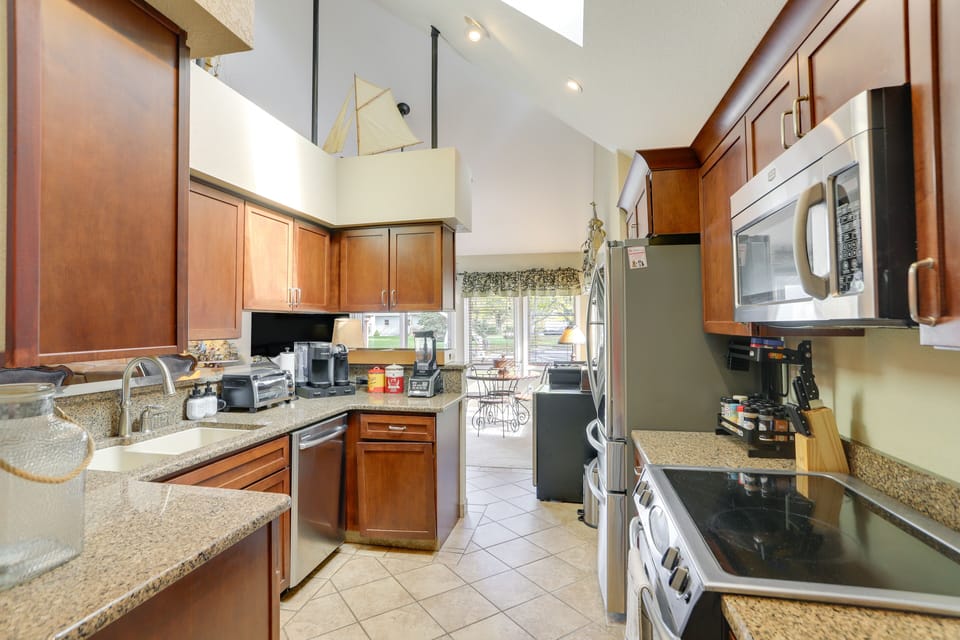 Kitchen | Coffee Maker | Blender | Toaster Oven | Cooking Basics