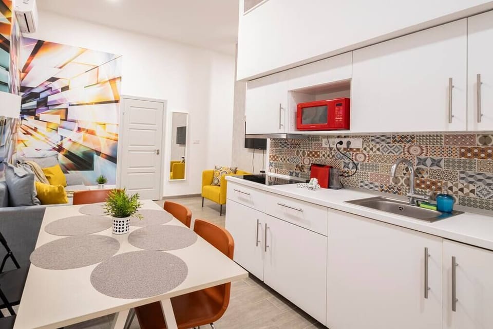 Kitchen (1)