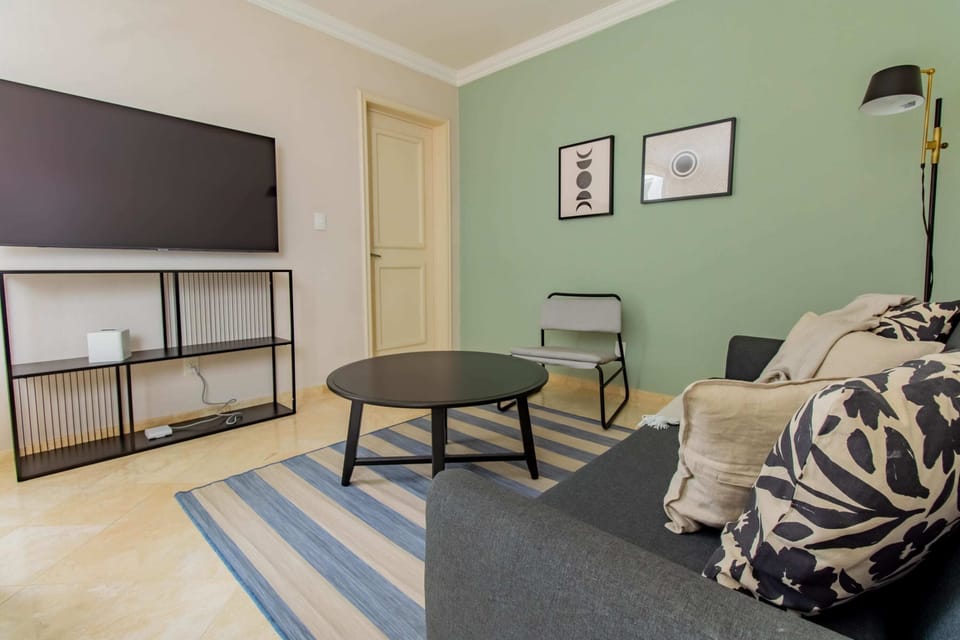 All the amenities you need, including TV.


