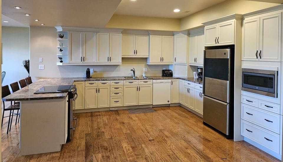 Let the dishwasher take care of the dishes during your stay.