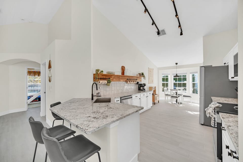 2637StarLakeViewDr_05