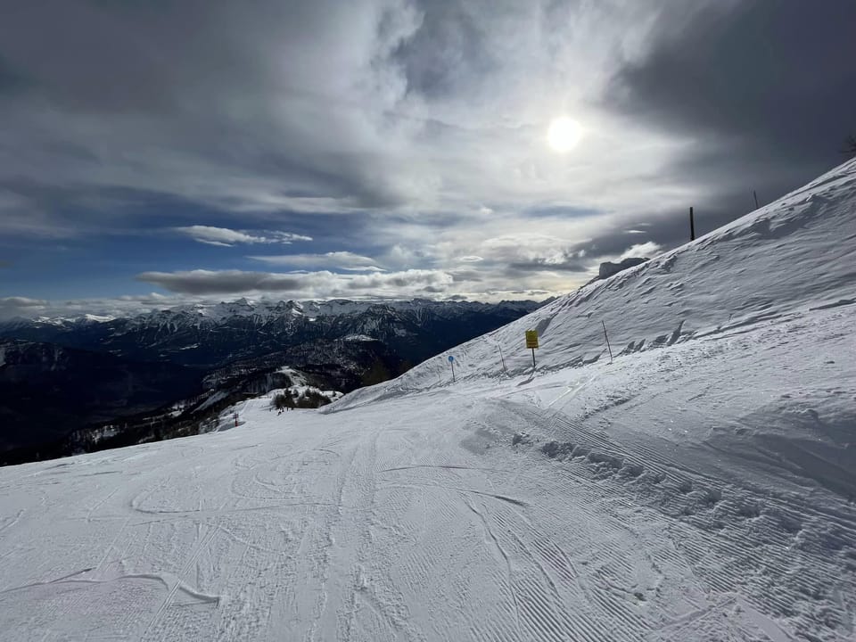 Snow and ski sports